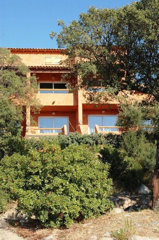 Complesso Residenziale Marina Di Pinarello Pinarellu Exterior foto