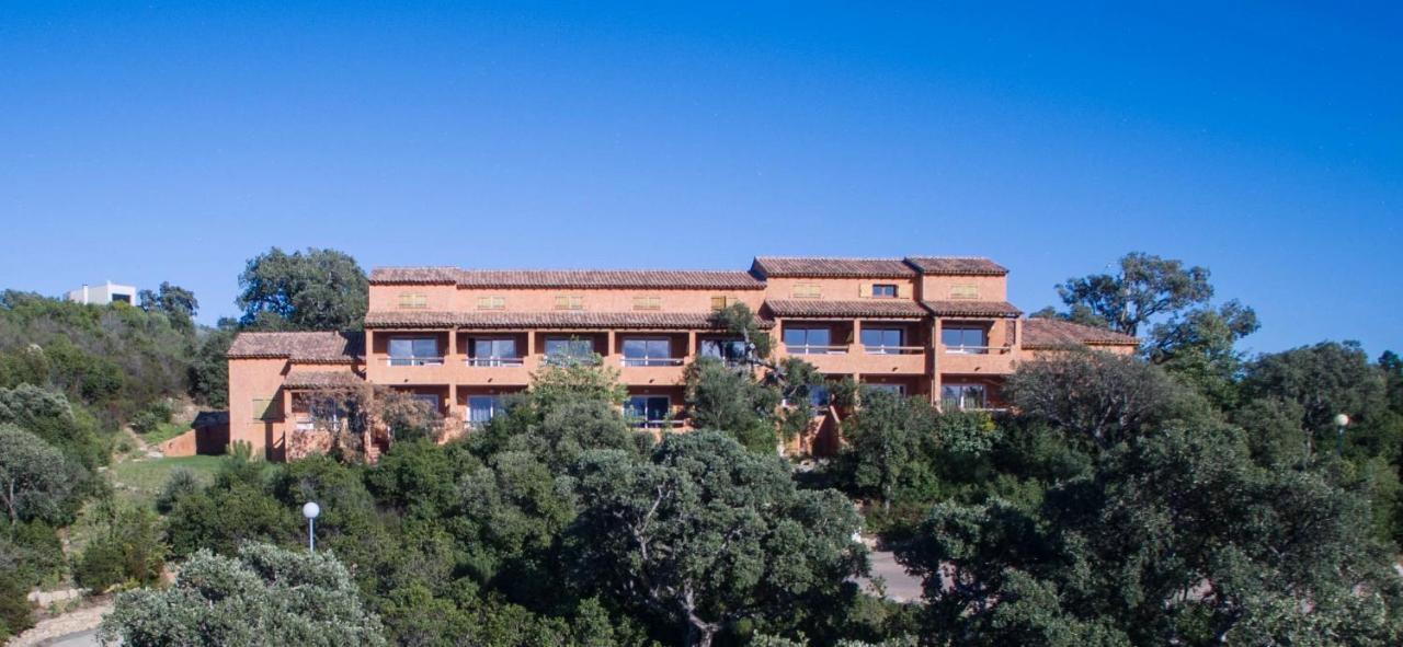 Complesso Residenziale Marina Di Pinarello Pinarellu Exterior foto